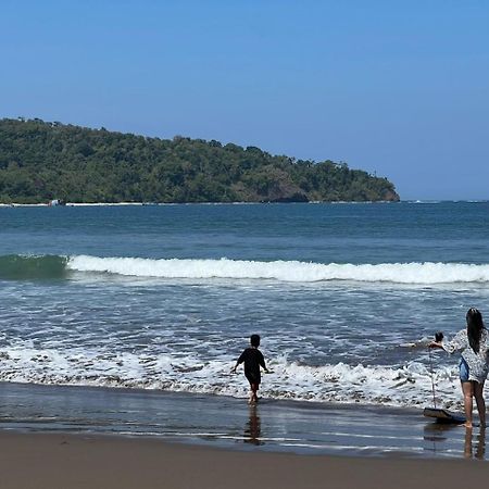 Hotel Century Pangandaran Eksteriør bilde