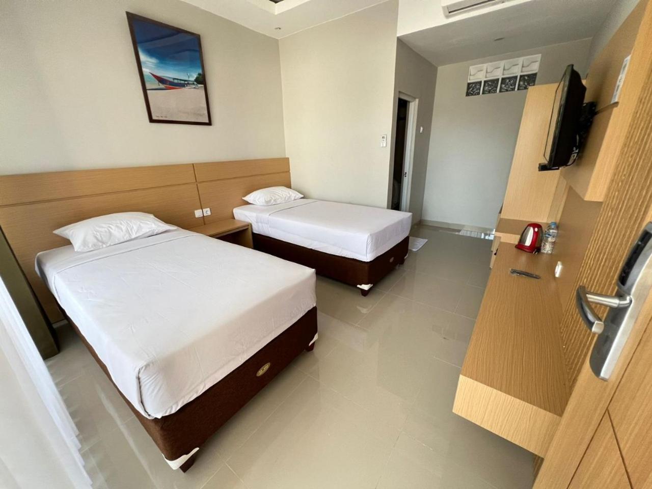 Hotel Century Pangandaran Eksteriør bilde